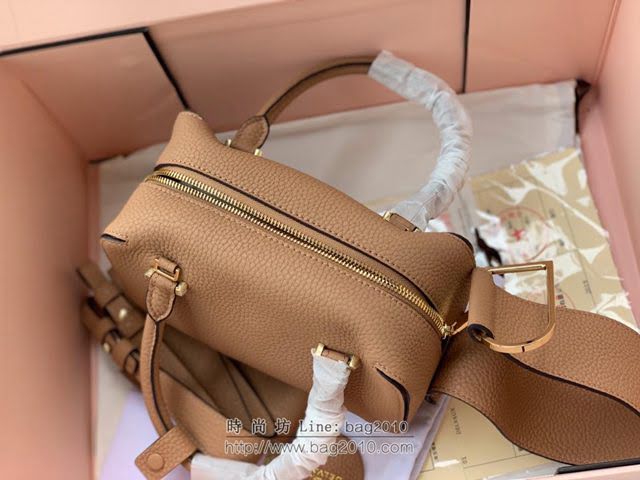 DELVAUX女包 標誌性包款 旋轉拎著提把D扣環 德爾沃女手提包 CL0020 奶茶色 Delvaux信封袋  fcs1261